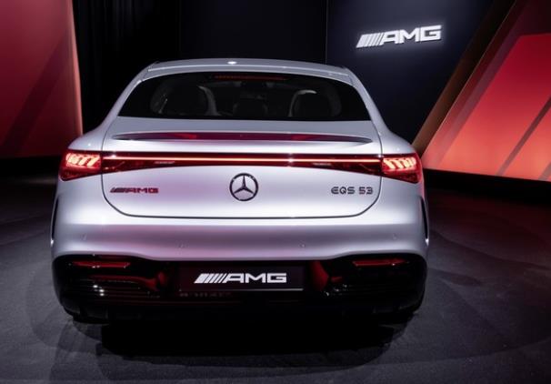 奔馳AMG EQS 53圖片與報價 174.56萬豪華純電動中大型車